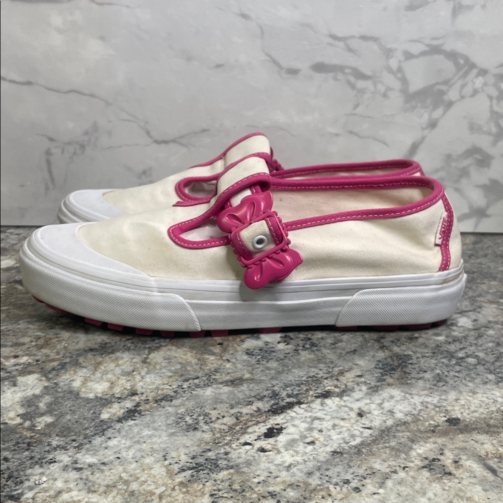 Vans X Barbie Style Mary Jane Skate 93 DX “White Pink” Sneaker Women’s Size 11 - Picture 2 of 9